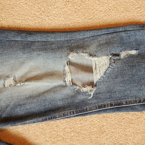 Maurices high rise super skinny button fly destructed jeans size 16W - Picture 12 of 12